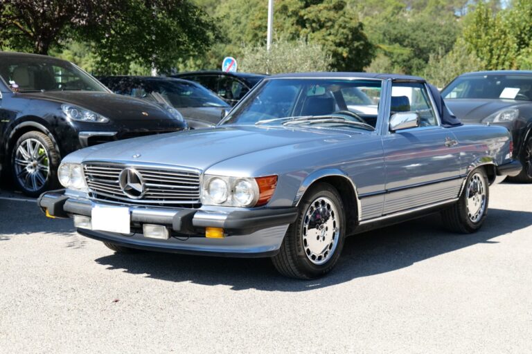 MERCEDES SL 560 V8 245 CH